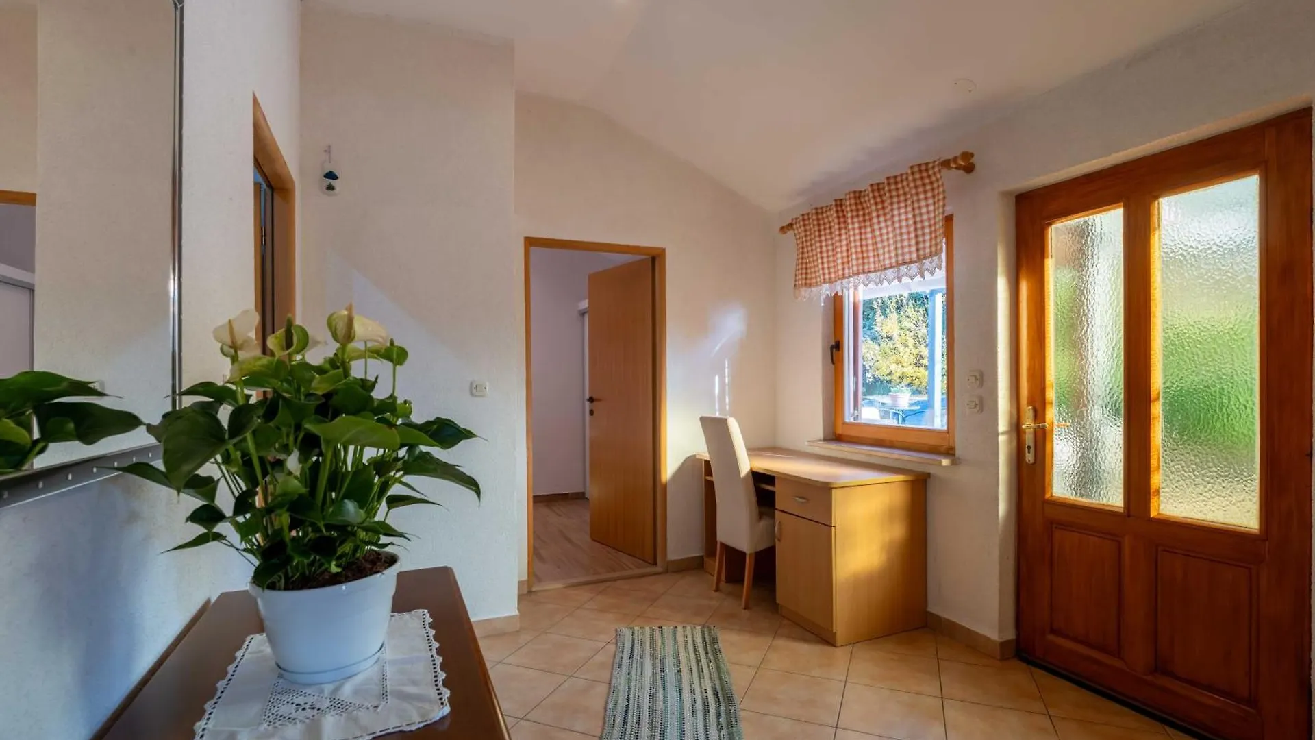 Garden House Kablar Villa Pula 0*,  Croatia